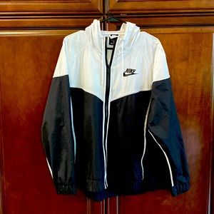 Nike Windbreaker Size 2X